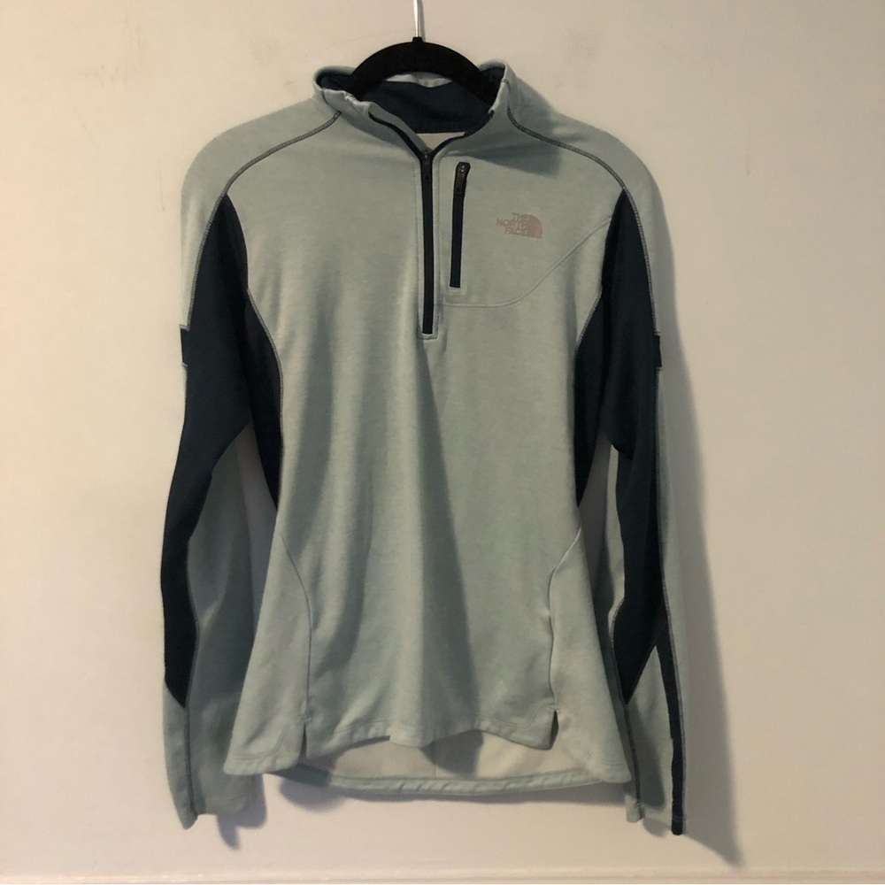 The North Face FlashDry Flight Series Blue Long Sleeve Pullover Size Medium